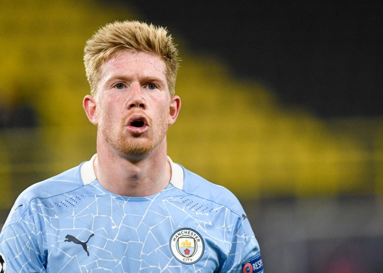 记者：李可并未参加申花赛前合练，明天能否首发存疑