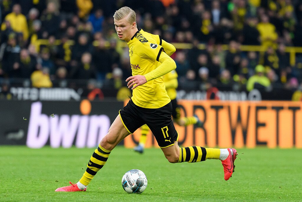 “我爱足球”燃动许昌（“我爱足球”点燃许昌激情）