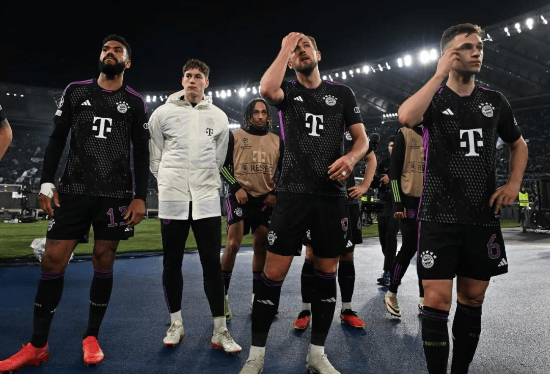 中超9／10月最佳阵容：卡扎伊什维利领衔，吴曦、吕焯毅入选（中超9-10月最佳阵容出炉：卡扎伊什维利领衔，吴曦、吕焯毅在列）