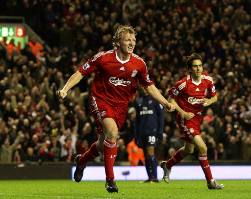 西媒：哥伦比亚队在美国差点遭武装抢劫，所幸及时发现后逃脱（西媒称哥伦比亚队在美险遭武装抢劫，及时察觉后成功脱险）