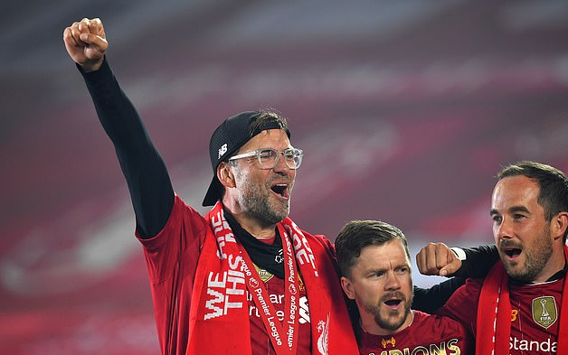 巴媒：内马尔不顾队医建议进行训练，他想出战周五关键保级战