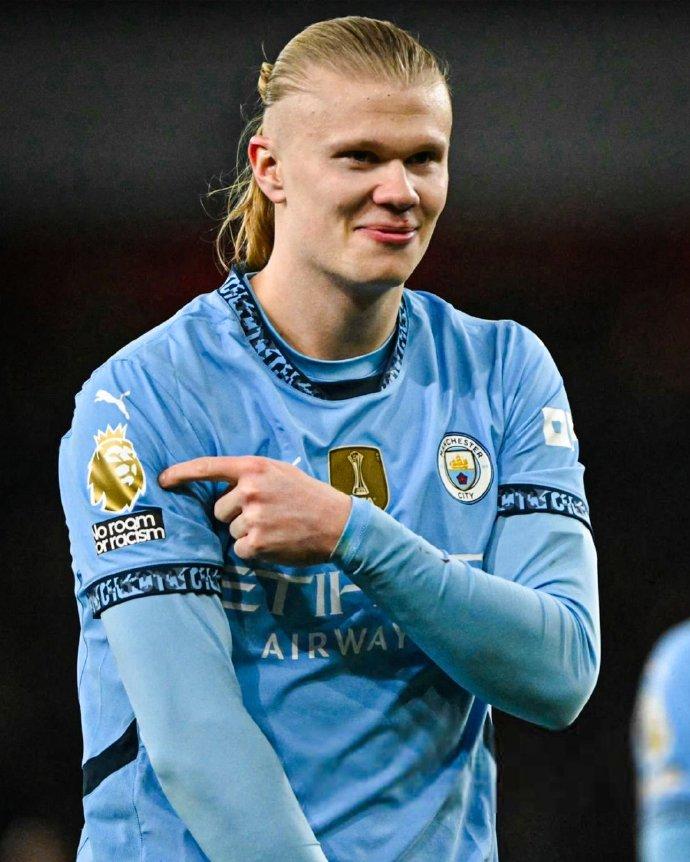 曼联计划在2026年签下巴莱巴，布莱顿可能接受7500万英镑报价，维拉考虑出售博加德以提升财务能力。