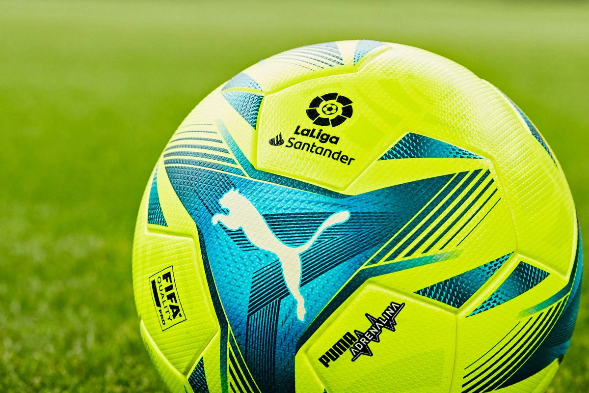 大胜33分！广东男篮晋级八强，“小胡金秋”表现出彩