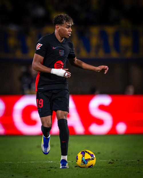 官方：亚特兰大解雇主帅尤里奇；本赛季带队意甲前11轮仅2胜（亚特兰大官宣解雇尤里奇，本赛季意甲前11轮仅胜两场）