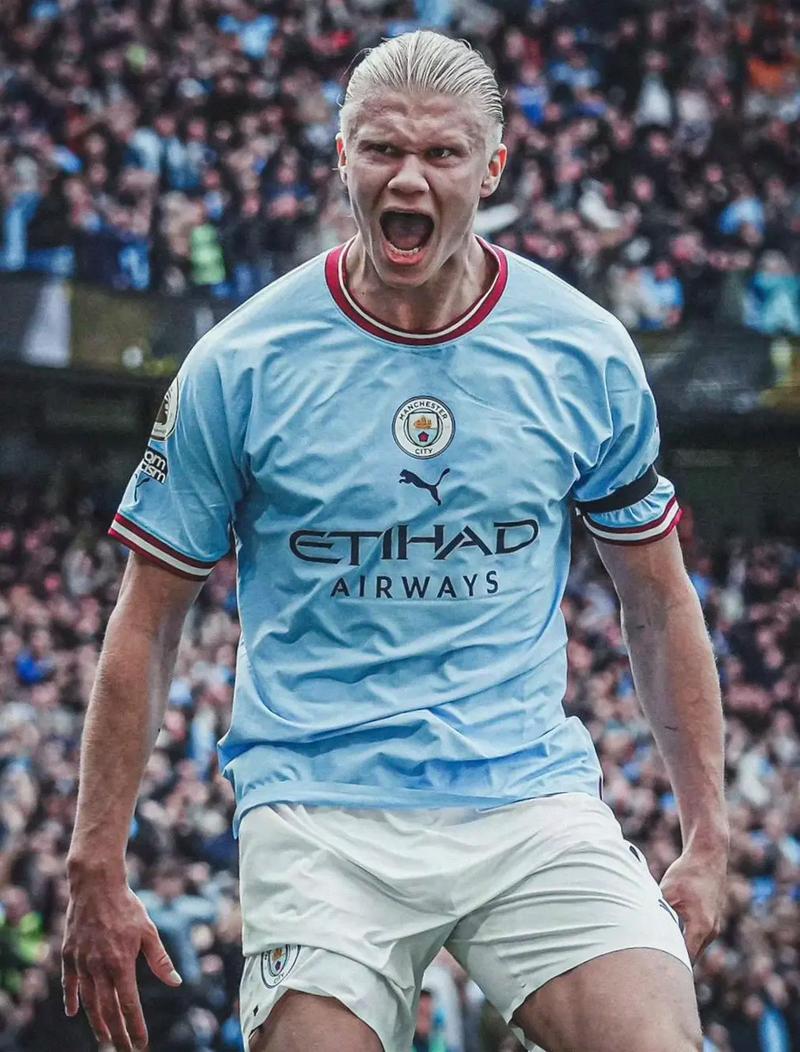 西甲焦点战：皇家奥维耶多步步紧逼马略卡，赛季前景扑朔迷离