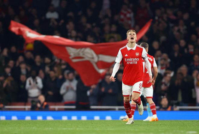 曼联1-1西汉姆联，拉齐奥1-0米兰，英超低谷期持续。