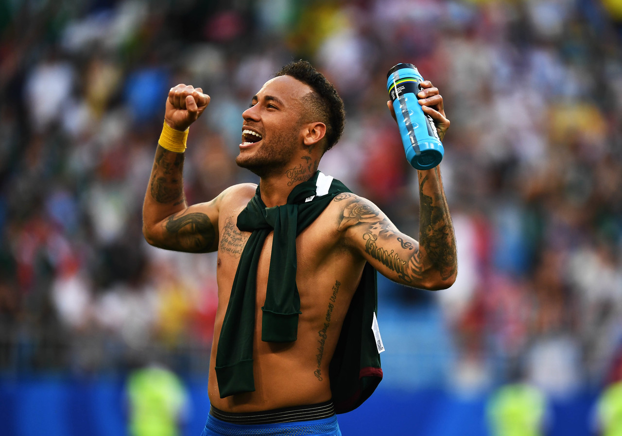 本世纪德甲戴帽次数前十：莱万领跑凯恩第三