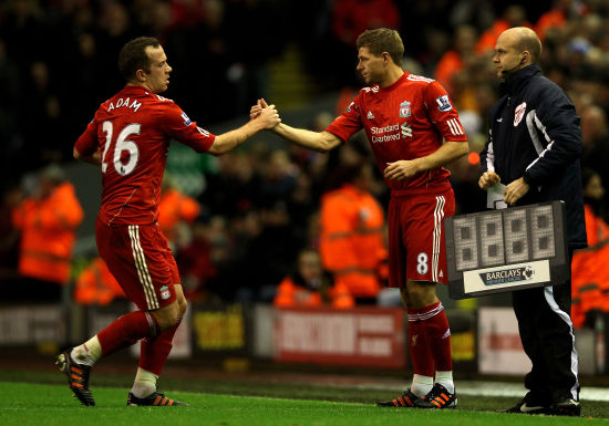 世俱杯金靴赔率：迪马利亚淘汰仍第1 凯恩紧咬（世俱杯金靴赔率更新：迪马利亚出局仍领跑，凯恩紧追不舍）